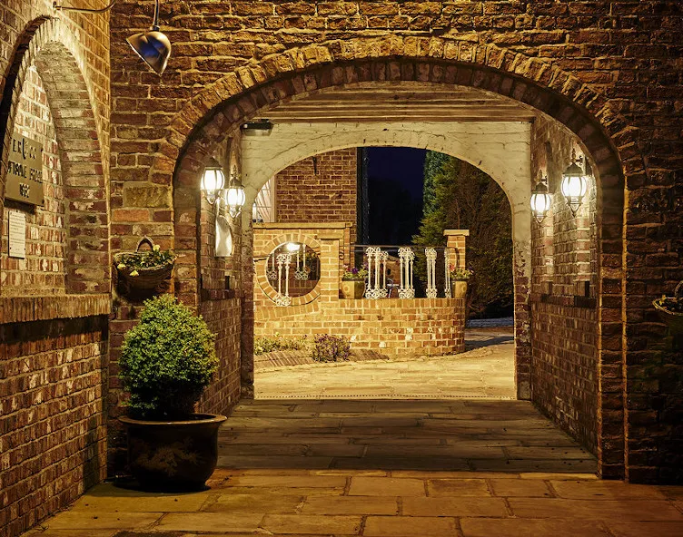 Selby Loftsome Bridge Hotel and Restaurant entrance
